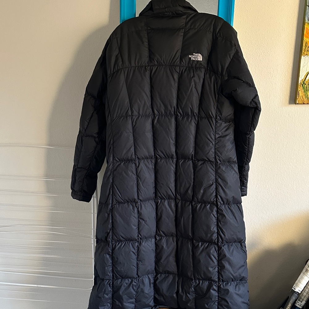 The North Face 700 Women's Black down Puffer long Jacket - Picture 3 of 11